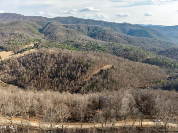 $79,900 | Lot 52 Summerfield Drive, Unit 52, Piney Flats, TN 37686