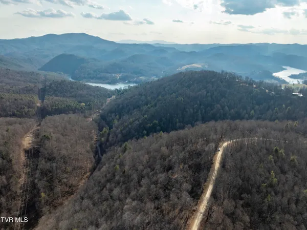 $79,900 | Lot 52 Summerfield Drive, Unit 52, Piney Flats, TN 37686