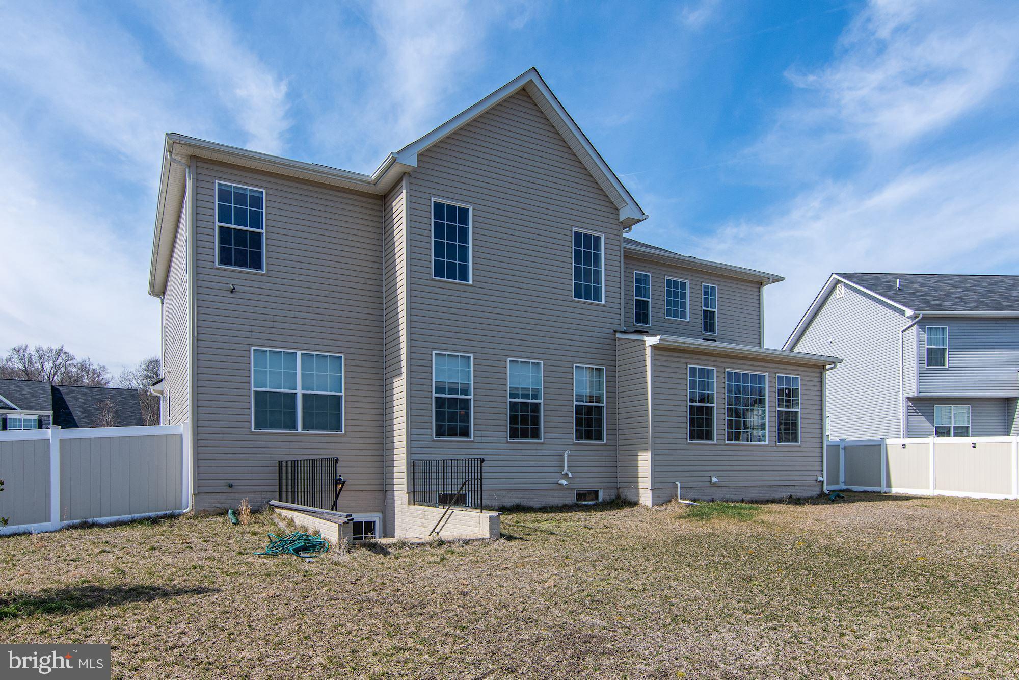 11538 Neon Road Fort Washington, MD 20744 - Photo 43 of 45 Rear Exterior_Fully Fenced
