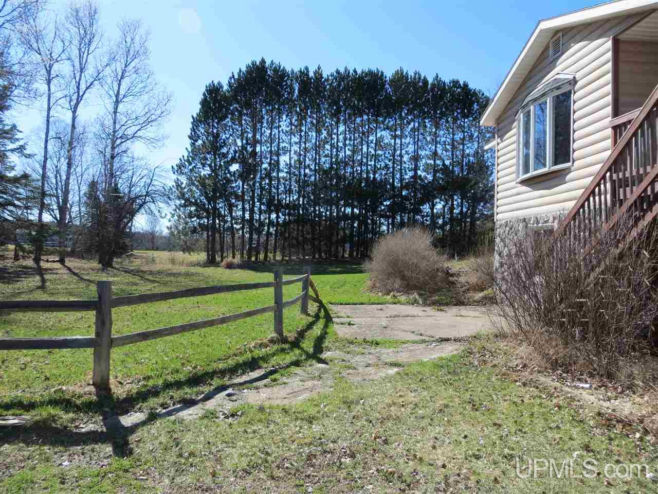 6843 Caps Creek Road Republic, MI 49879 - Photo 28 of 30