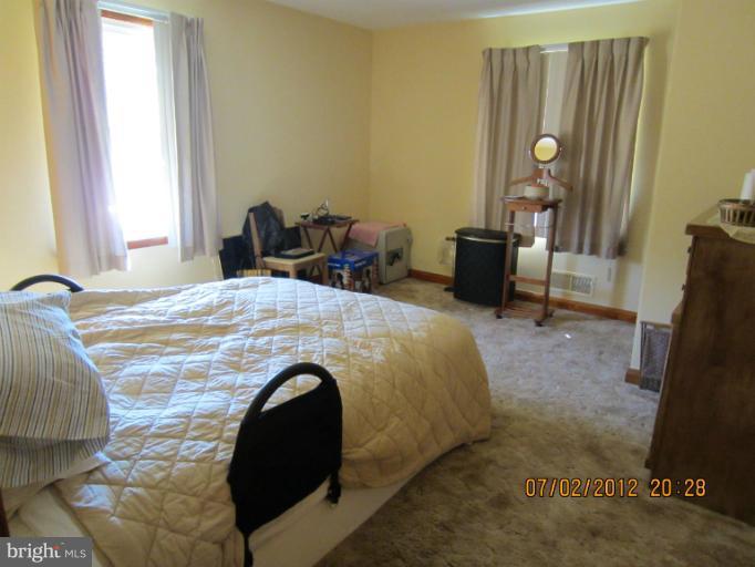 218 Arundel Road Pasadena, MD 21122 - Photo 6 of 15 Bedroom