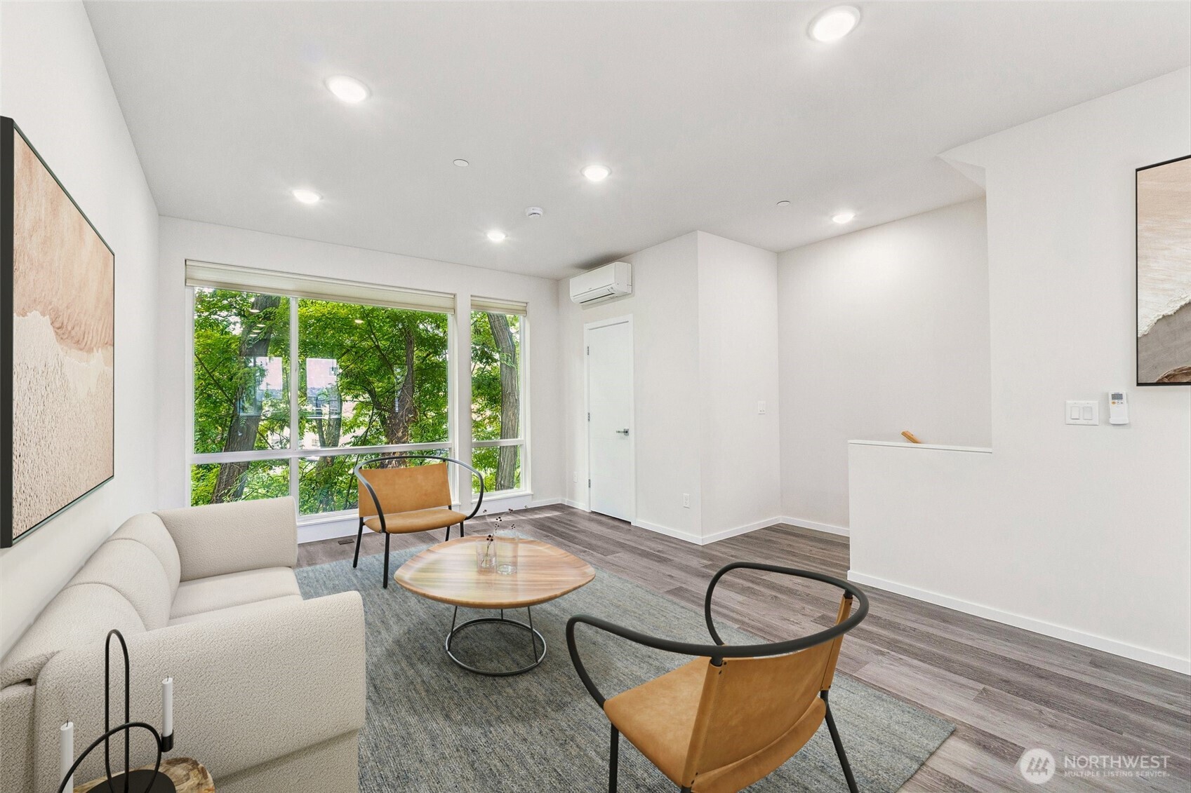 4549 Renton Street South, Unit D Seattle, WA 98108 - Photo 7 of 28 Gallery Image 7