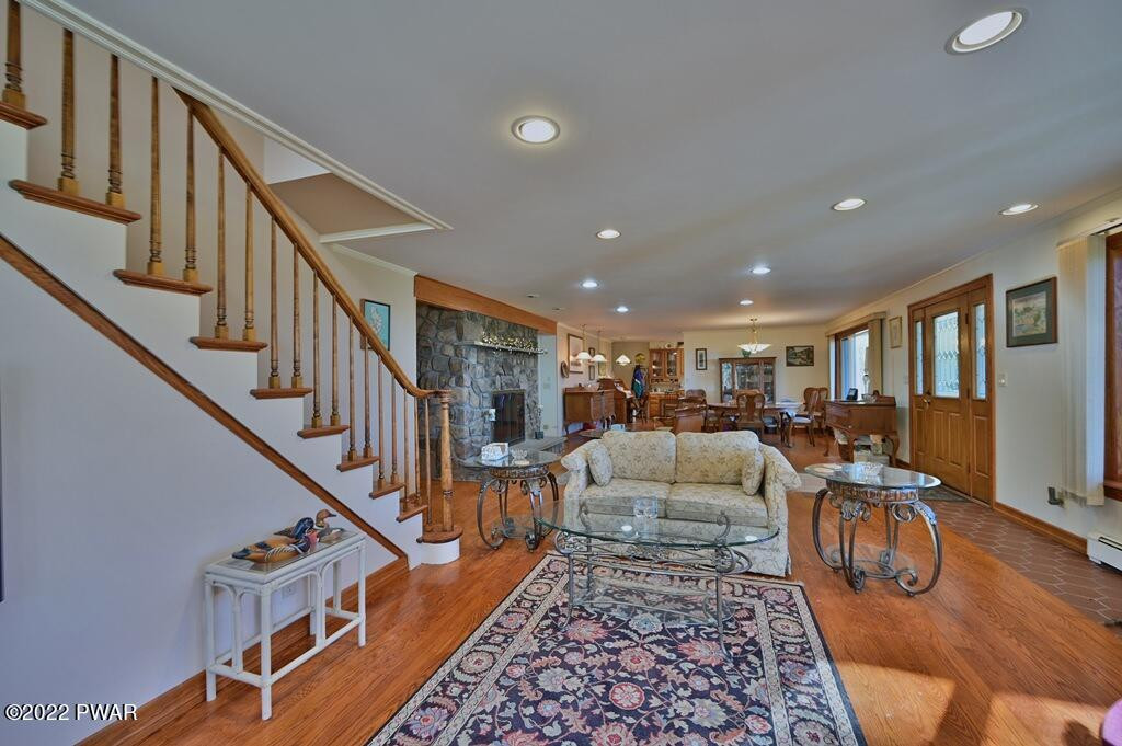 537 Torrey Road Honesdale, PA 18431 - Photo 12 of 79 Living Room