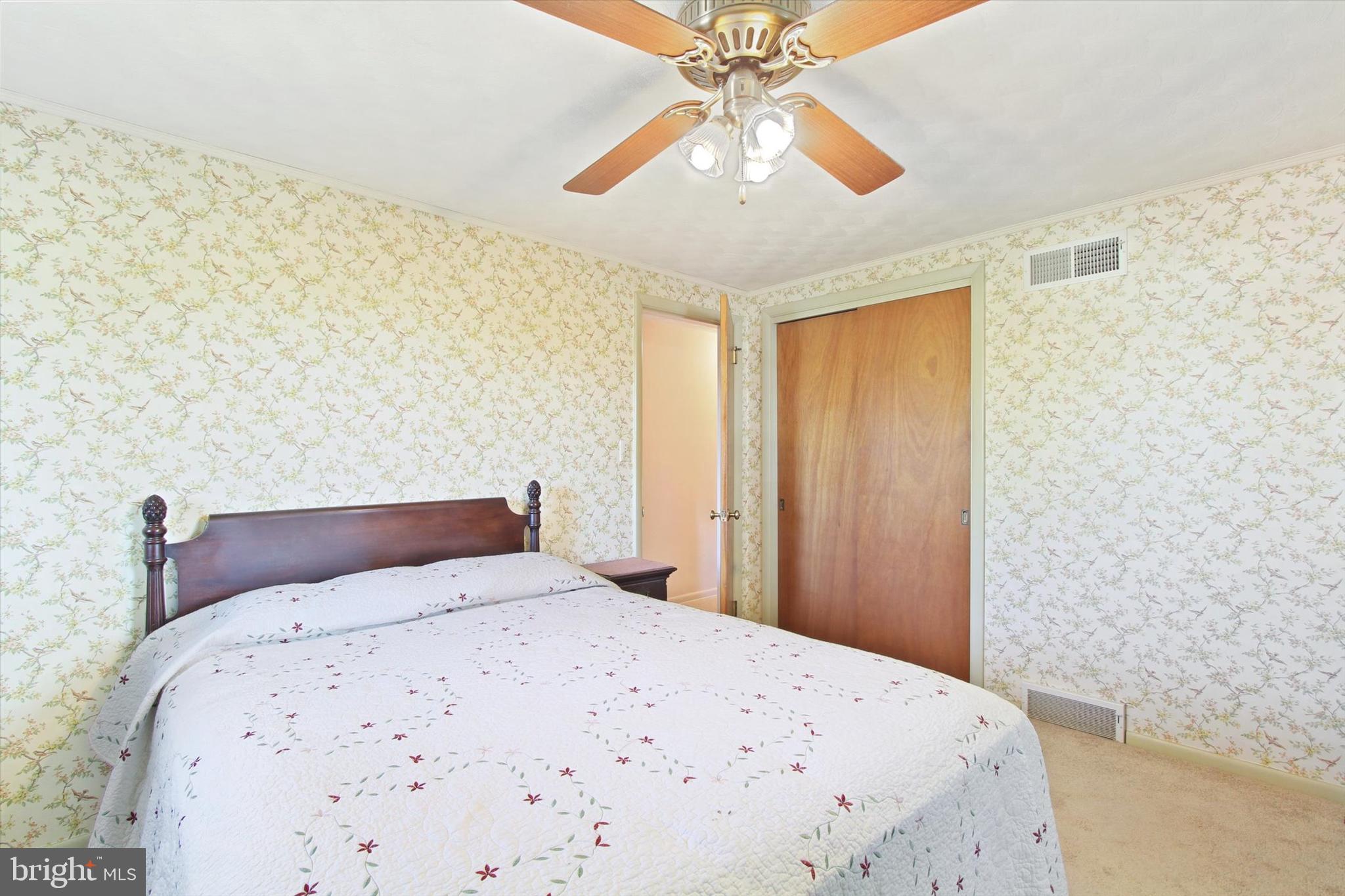 440 Maywood Road York, PA 17402 - Photo 14 of 31 Gallery Image 14