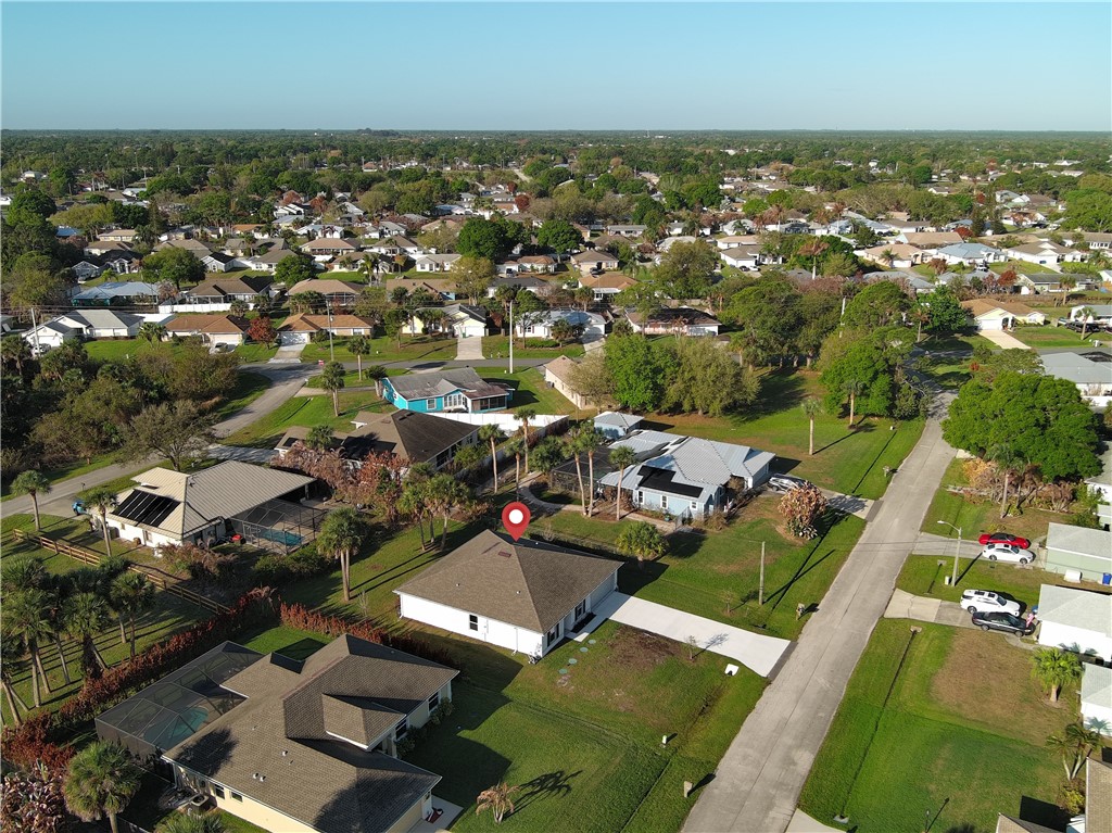 450 Kendall Avenue Sebastian, FL 32958 - Photo 31 of 33