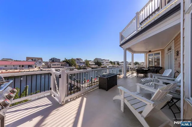 $1,385,000 | 19 Maryland Road, Little Egg Harbor, NJ 08087