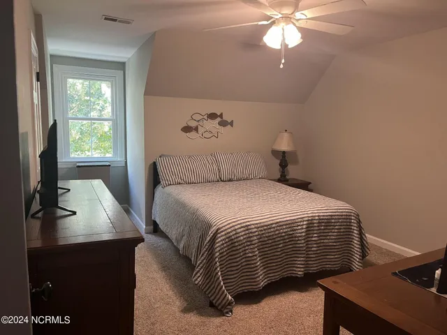 $830,000 | 444 Creekview Drive East, Hampstead, NC 28443