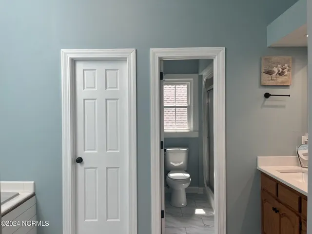 $830,000 | 444 Creekview Drive East, Hampstead, NC 28443