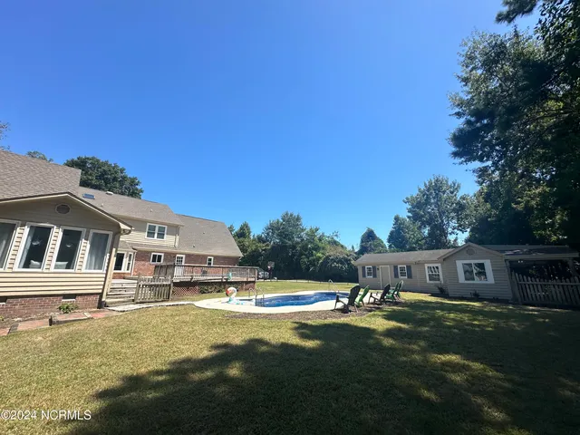 $830,000 | 444 Creekview Drive East, Hampstead, NC 28443