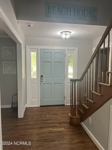 $830,000 | 444 Creekview Drive East, Hampstead, NC 28443