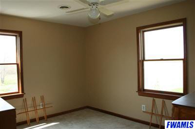 918 South Noyer Road Fort Wayne, IN 46814 - Photo 12 of 20