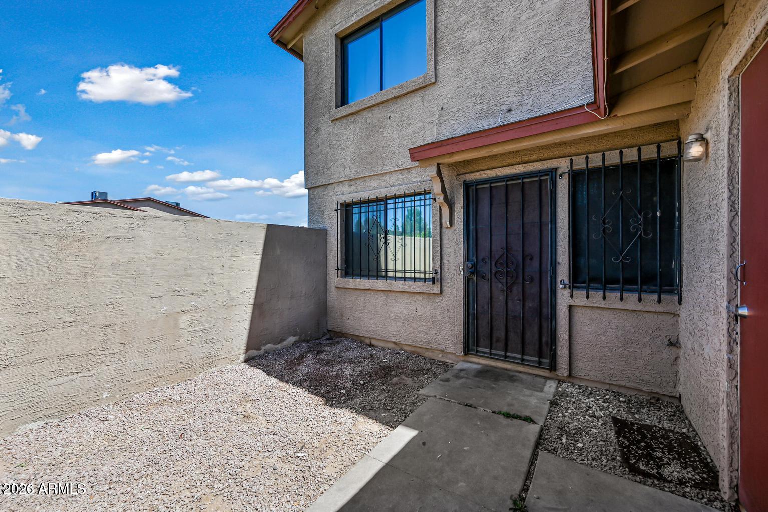 3959 West Palomino Road Phoenix, AZ 85019 - Photo 3 of 15