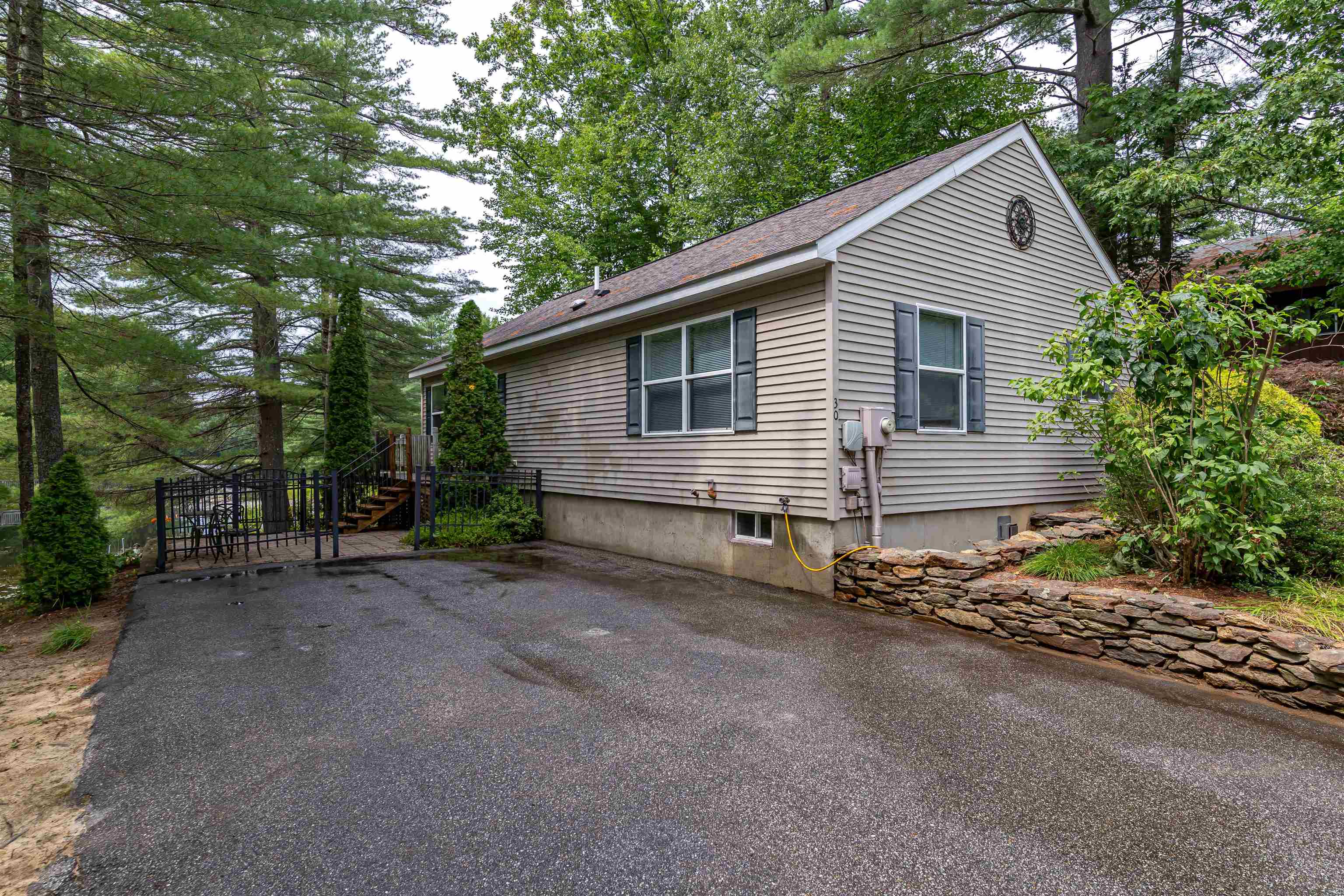 30 Walker Road Barnstead, NH 03225 - Photo 2 of 58