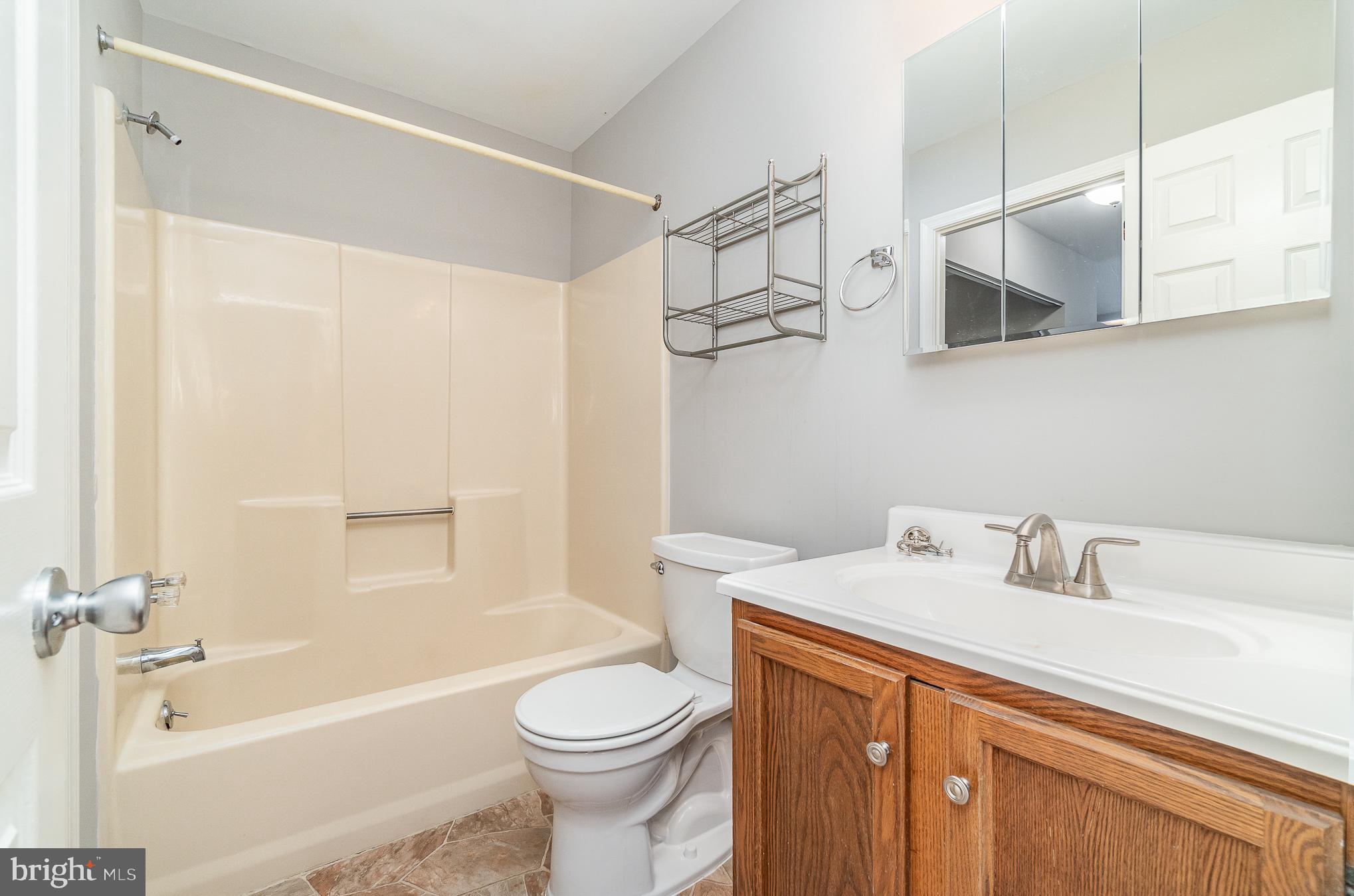 1961 Wexford Road Palmyra, PA 17078 - Photo 16 of 24 Gallery Image 16