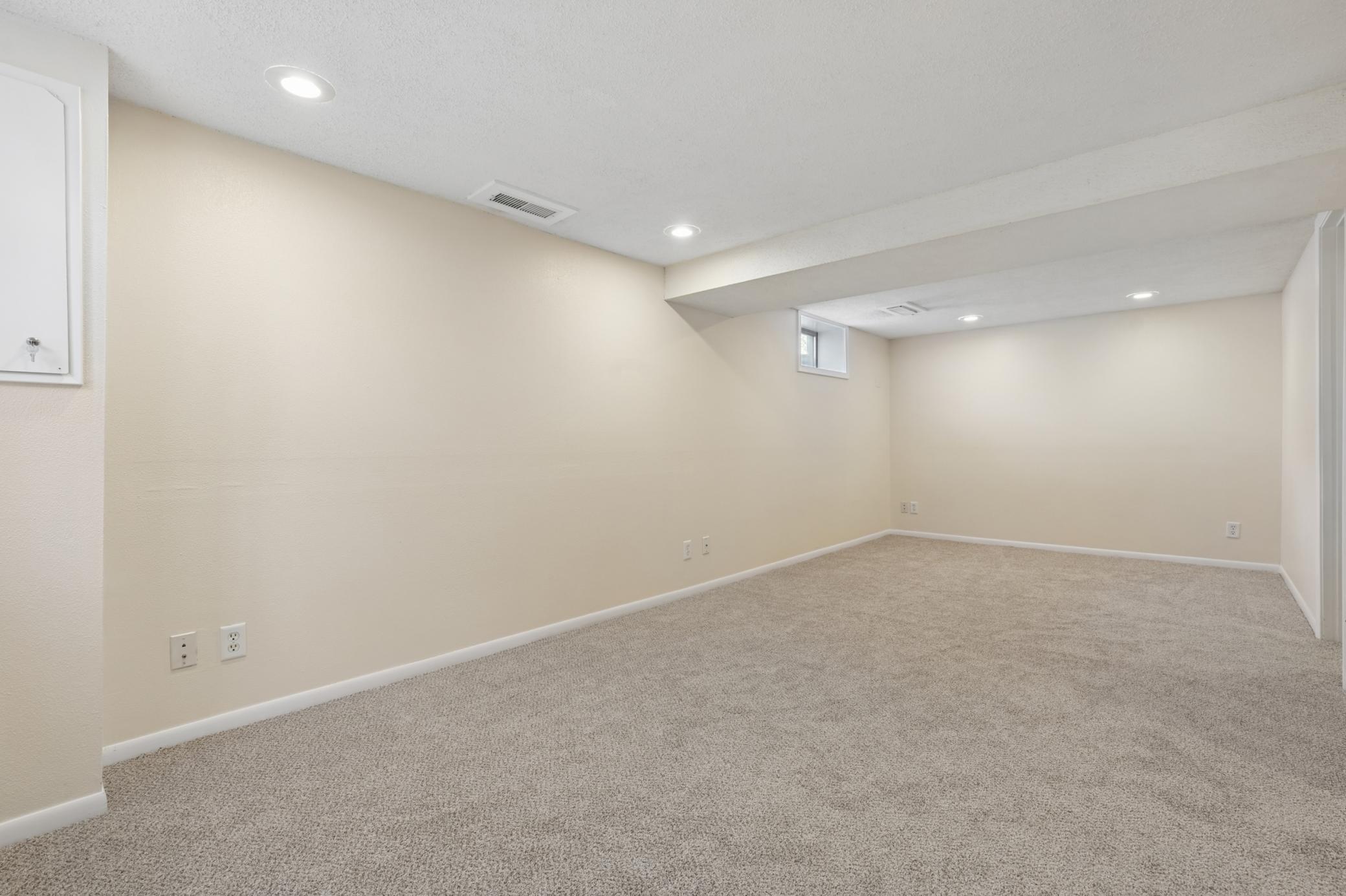 2174 County Rd F East White Bear Lake, MN 55110 - Photo 19 of 25