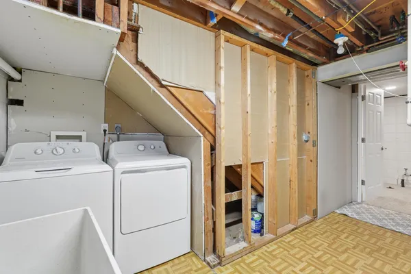 $388,500 | 2174 County Rd F East, White Bear Lake, MN 55110