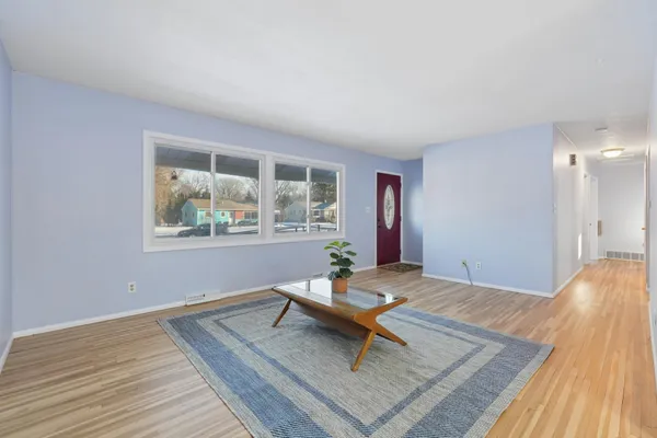 $388,500 | 2174 County Rd F East, White Bear Lake, MN 55110