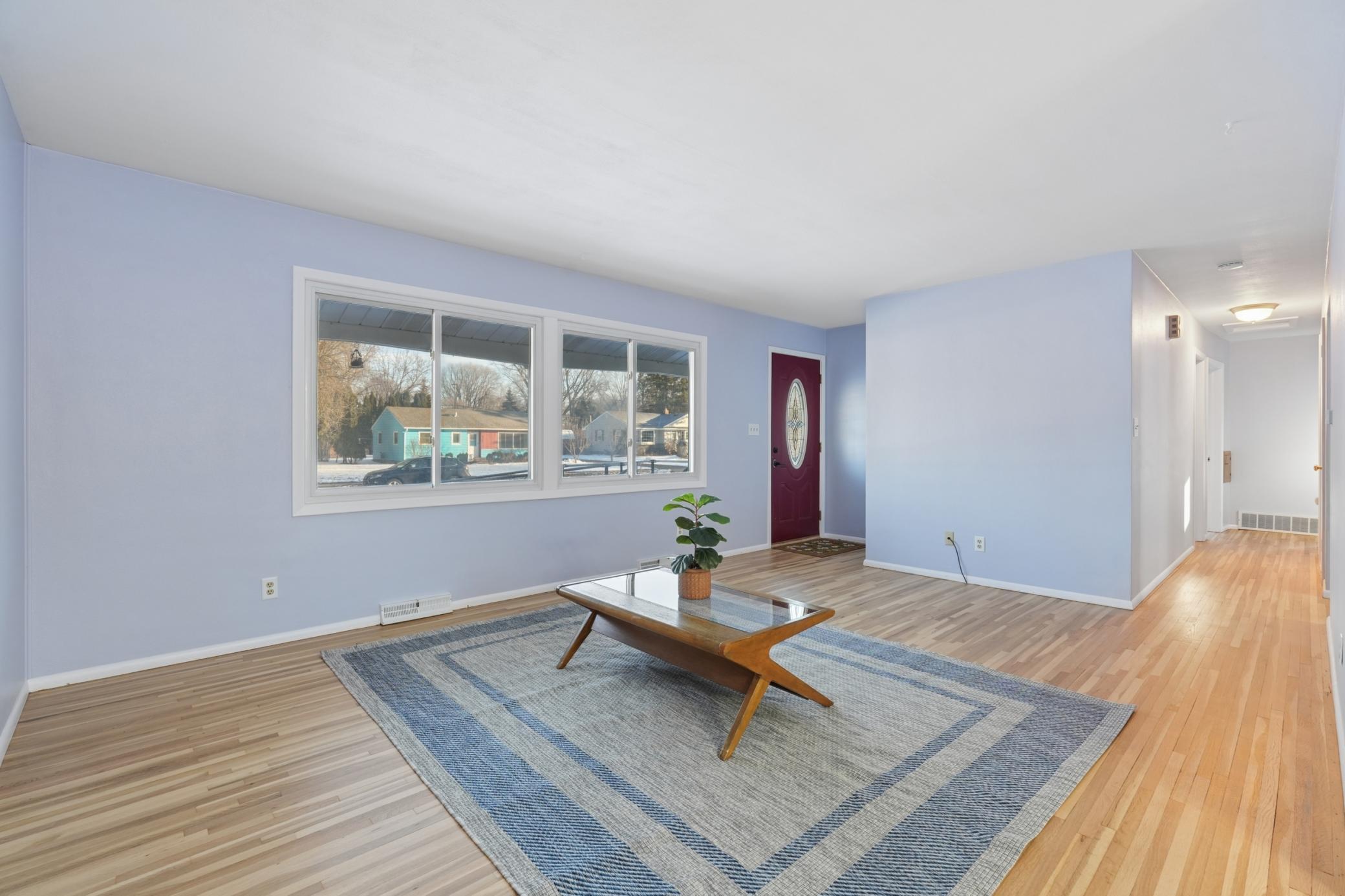 2174 County Rd F East White Bear Lake, MN 55110 - Photo 4 of 25