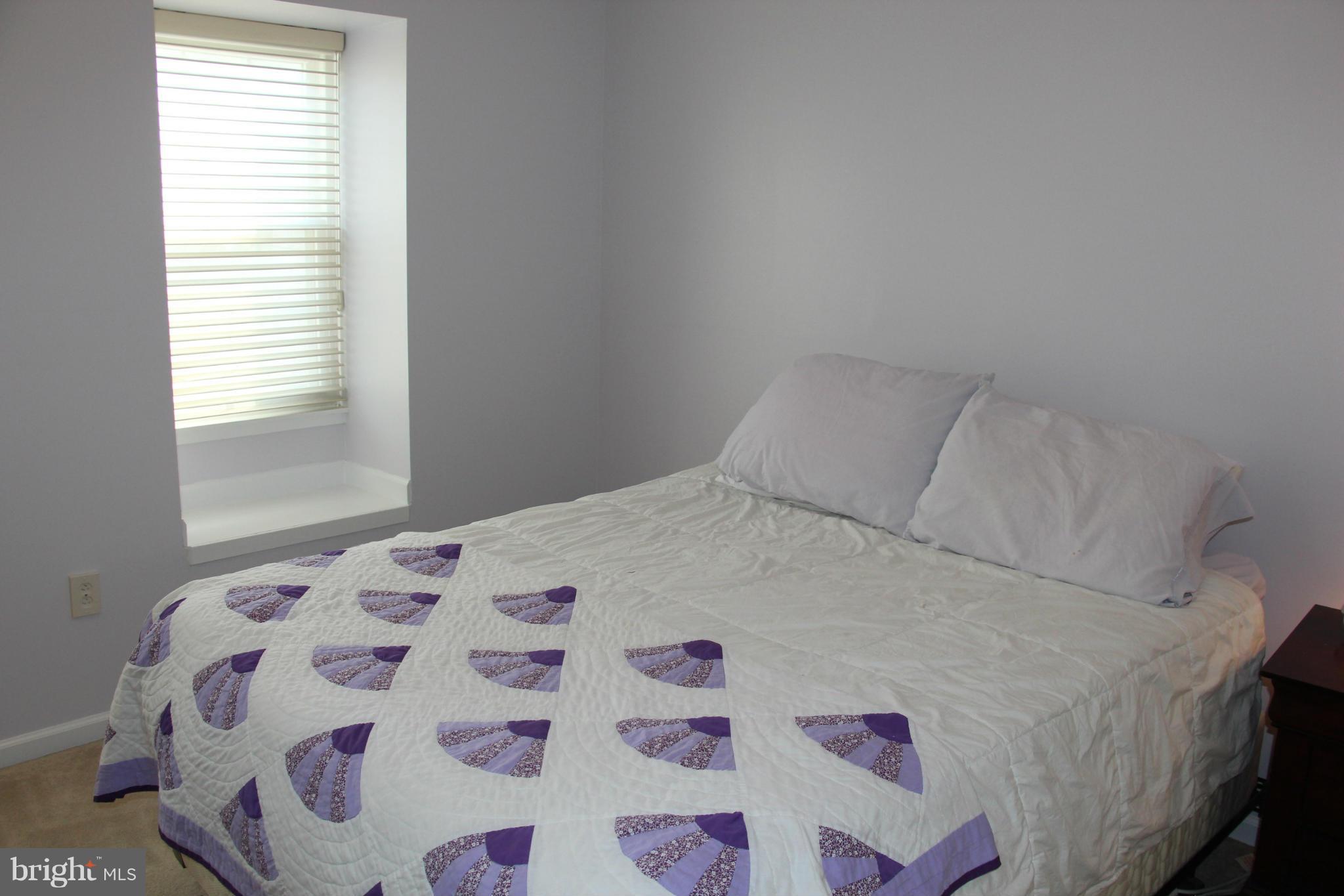2340 Hunters Square Court Reston, VA 20191 - Photo 19 of 25 MASTER BEDROOM (2)
