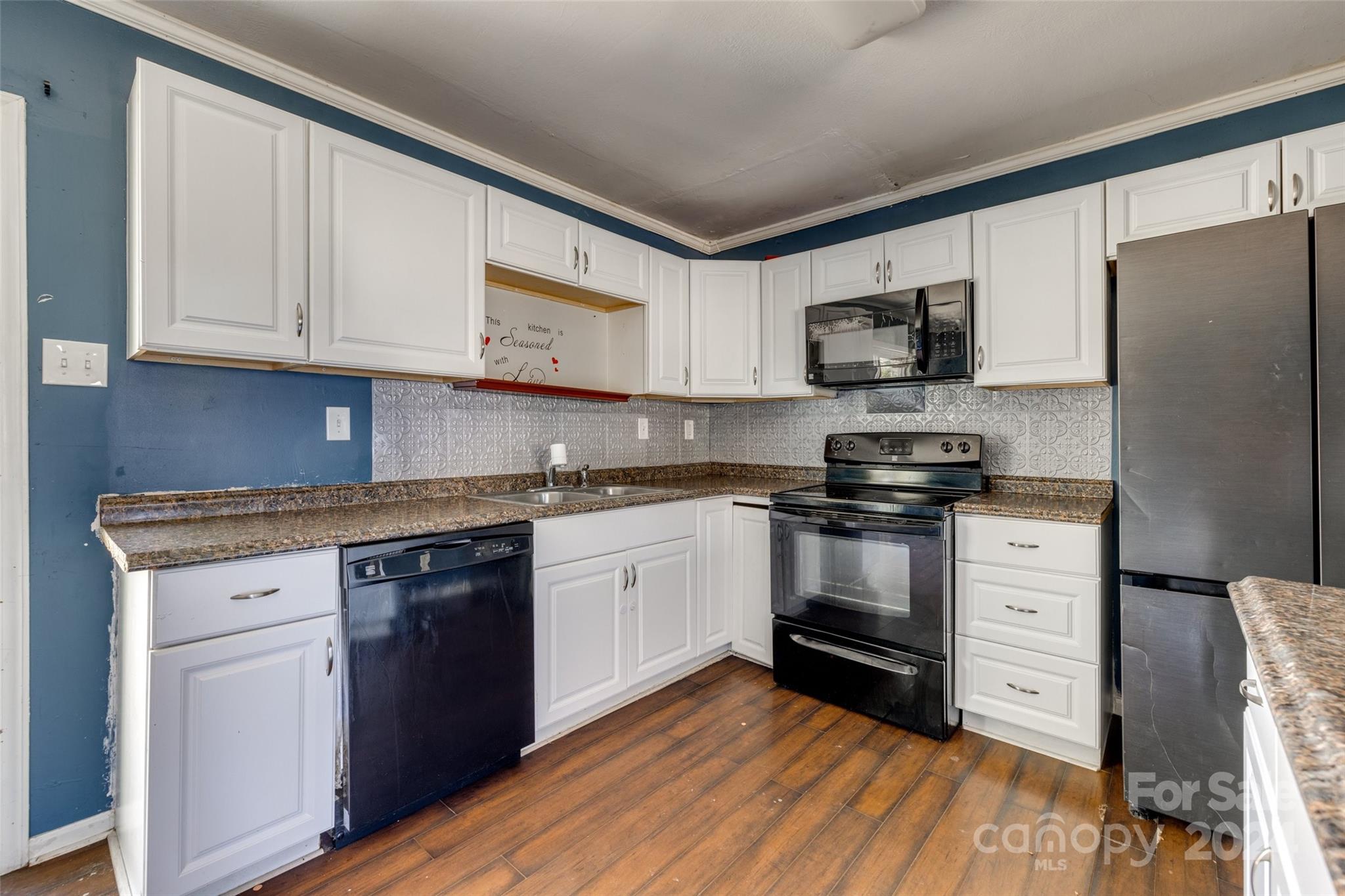 114 Queensgate Road Clover, SC 29710 - Photo 8 of 17 Gallery Image 8