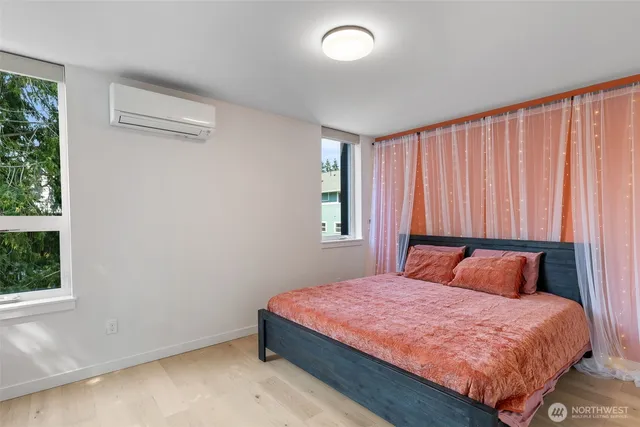 $824,900 | 4011 Corliss Avenue North, Unit 3, Seattle, WA 98103