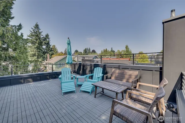 $824,900 | 4011 Corliss Avenue North, Unit 3, Seattle, WA 98103