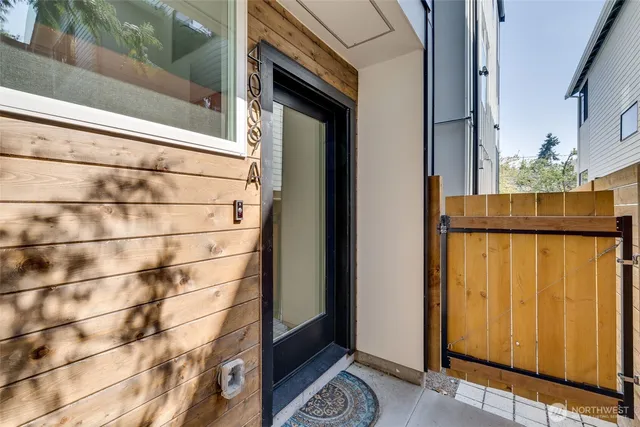 $824,900 | 4011 Corliss Avenue North, Unit 3, Seattle, WA 98103