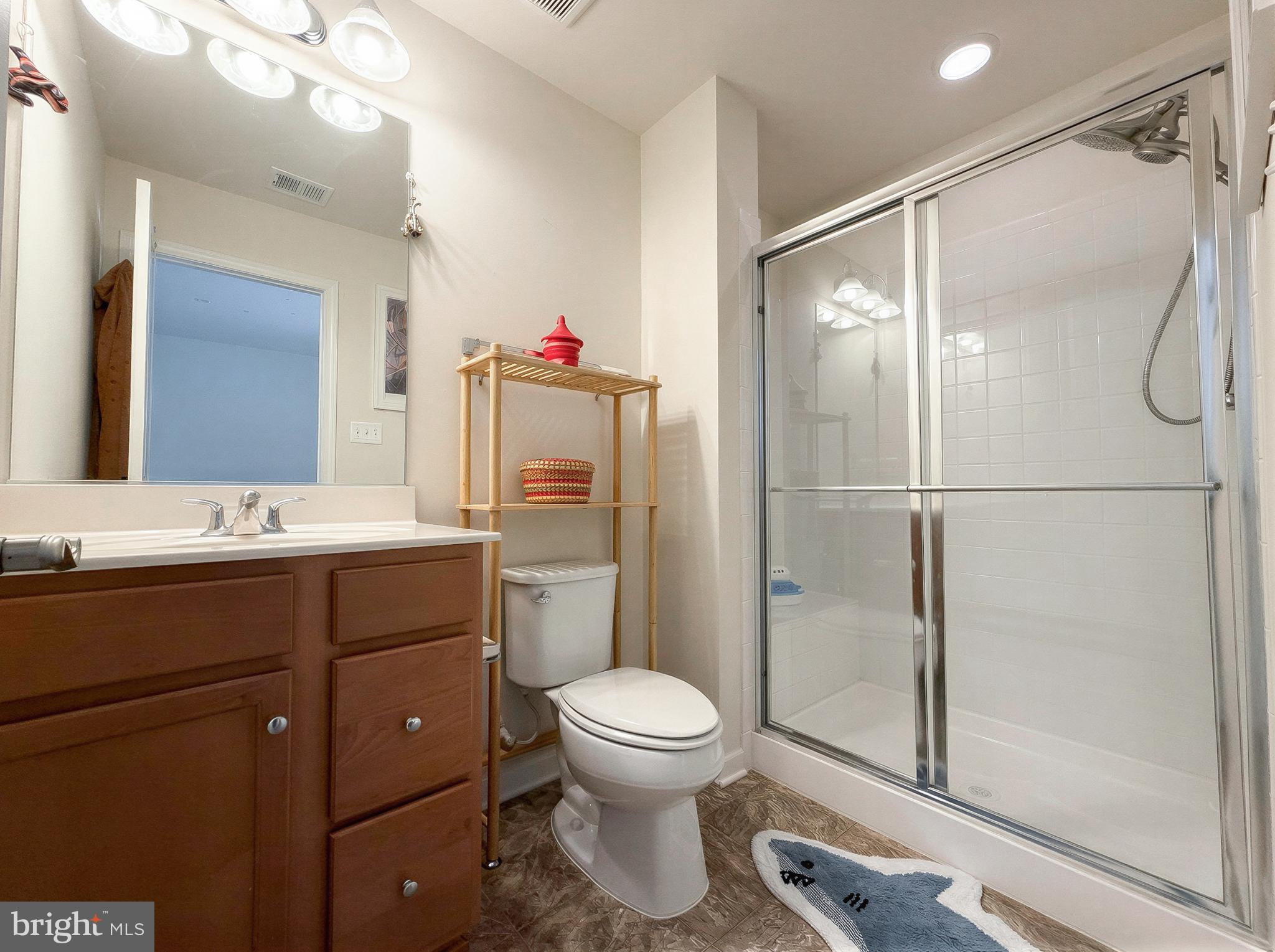 43889 Tallwood Road California, MD 20619 - Photo 44 of 63 Full bath