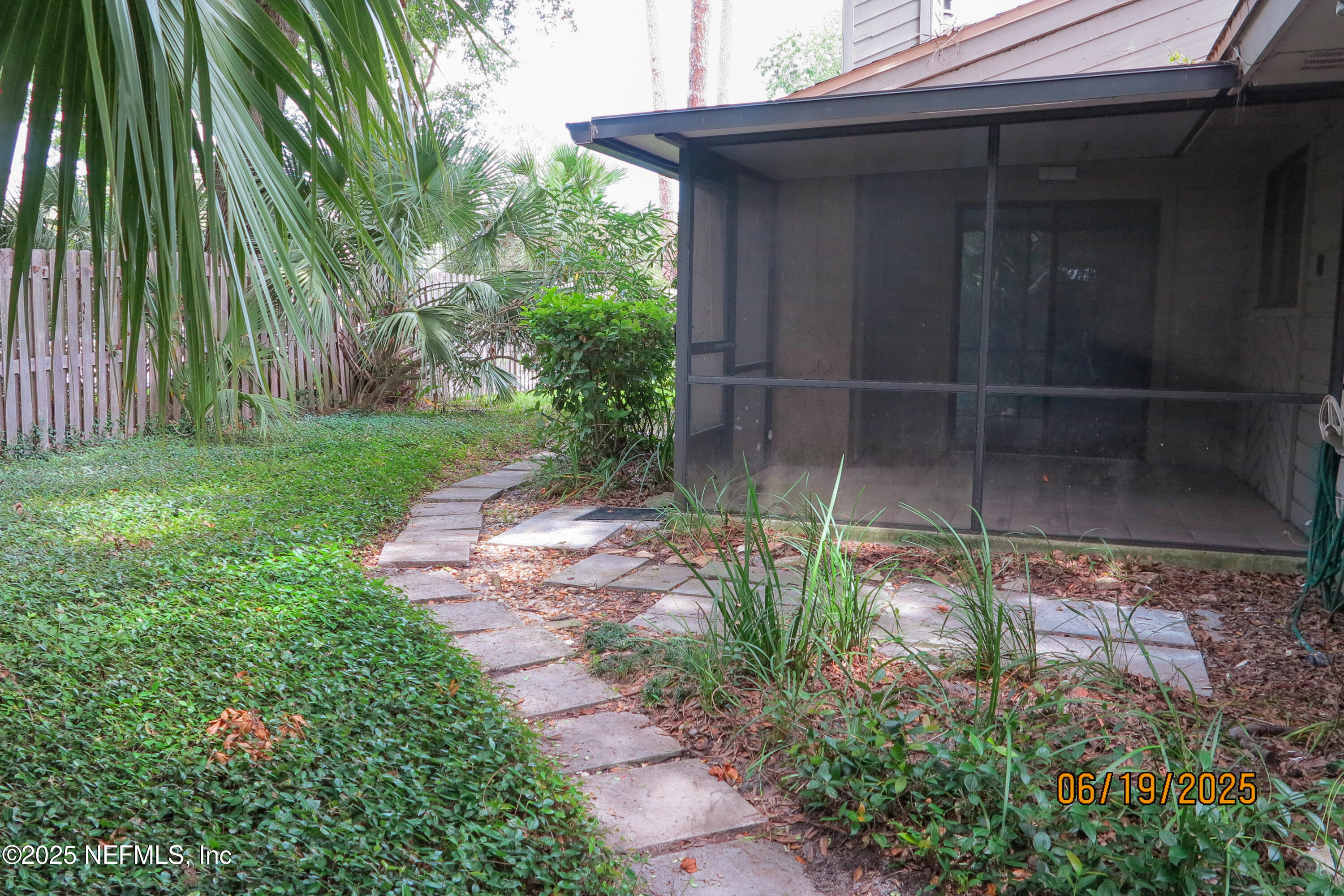 3801 Crown Point Road, Unit 1332 Jacksonville, FL 32257 - Photo 3 of 43 View of Screened Porch