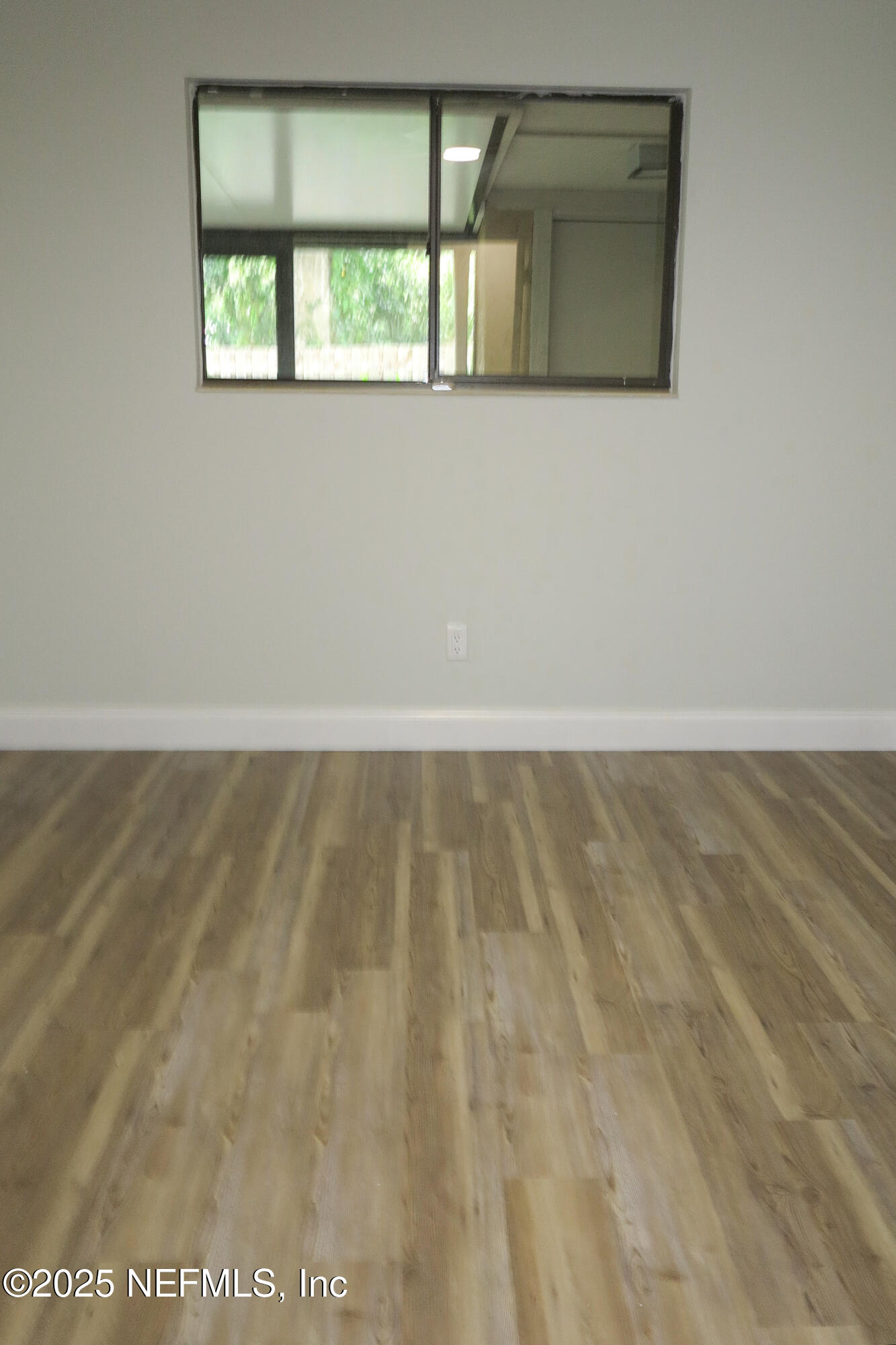 3801 Crown Point Road, Unit 1332 Jacksonville, FL 32257 - Photo 30 of 43 BR 2 over looks Screened Porch