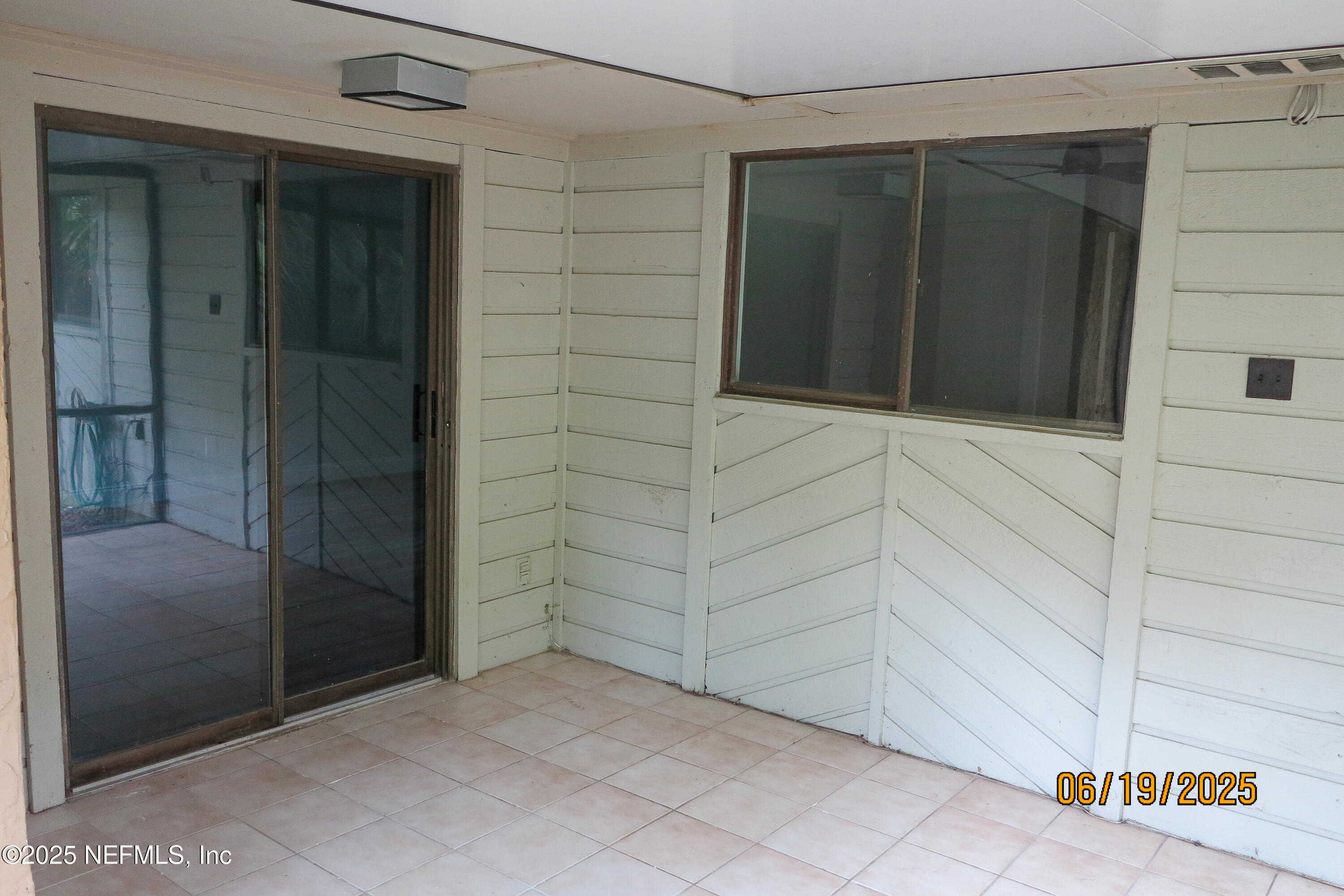 3801 Crown Point Road, Unit 1332 Jacksonville, FL 32257 - Photo 4 of 43 Nice Screened Porch
