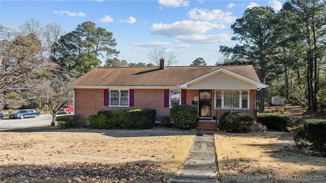 $229,000 | 701 Mclamb Avenue, Fayetteville, NC 28301
