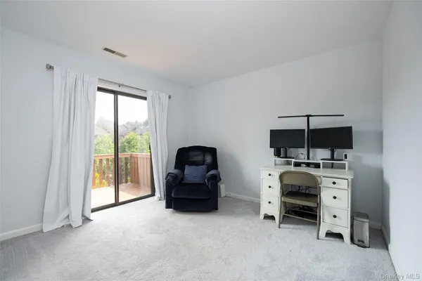 $325,000 | 237 Panorama Boulevard, Poughkeepsie, NY 12603