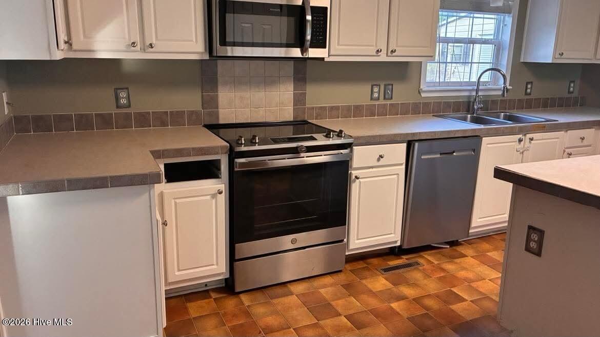 1181 Lobelia Road Cameron, NC 28326 - Photo 14 of 58 3b3c096617b51e93ecdc3b0251920f03