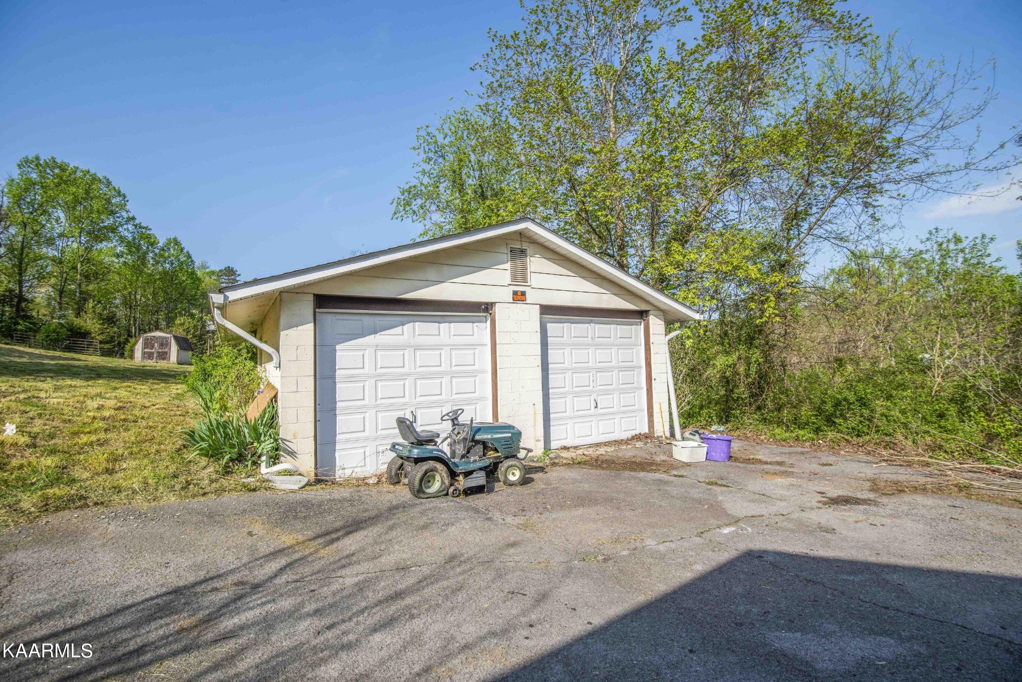 2901 Shipe Road Mascot, TN 37806 - Photo 3 of 42 Gallery Image 3