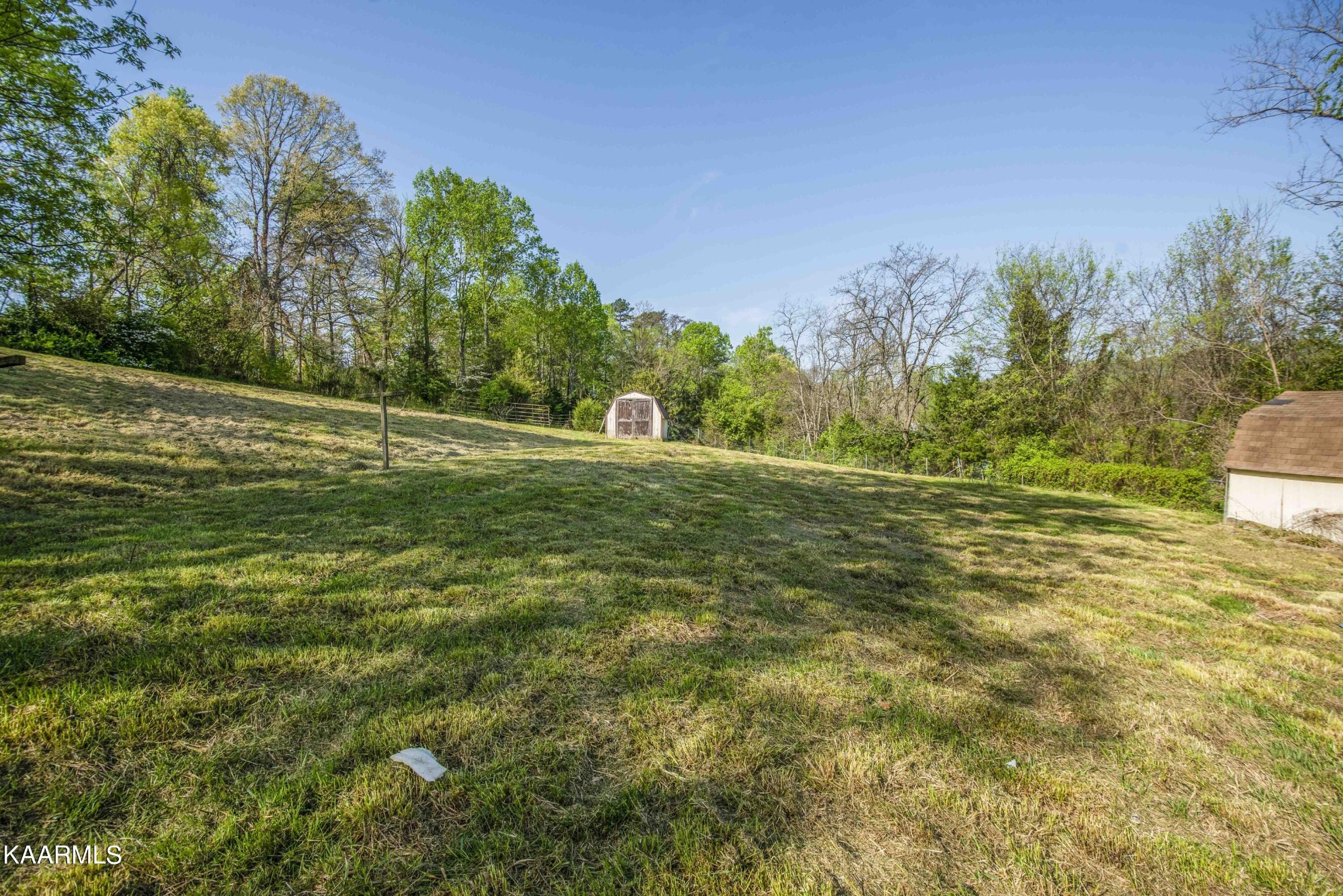 2901 Shipe Road Mascot, TN 37806 - Photo 7 of 42 Gallery Image 7