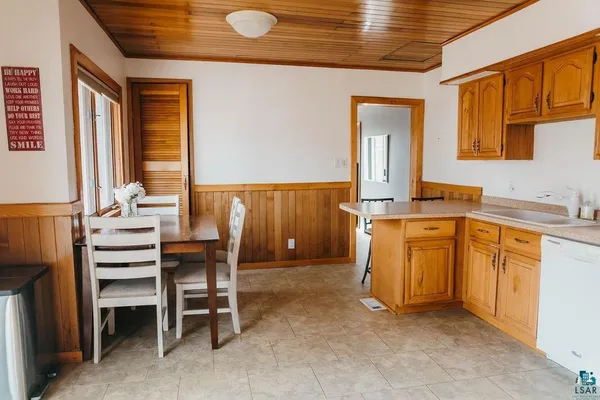 $269,900 | 423 13th Street, Cloquet, MN 55720