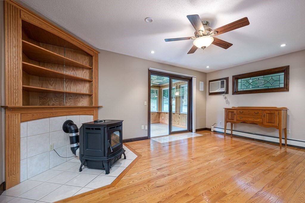 10 Secret Lake Road Phillipston, MA 01331 - Photo 13 of 42