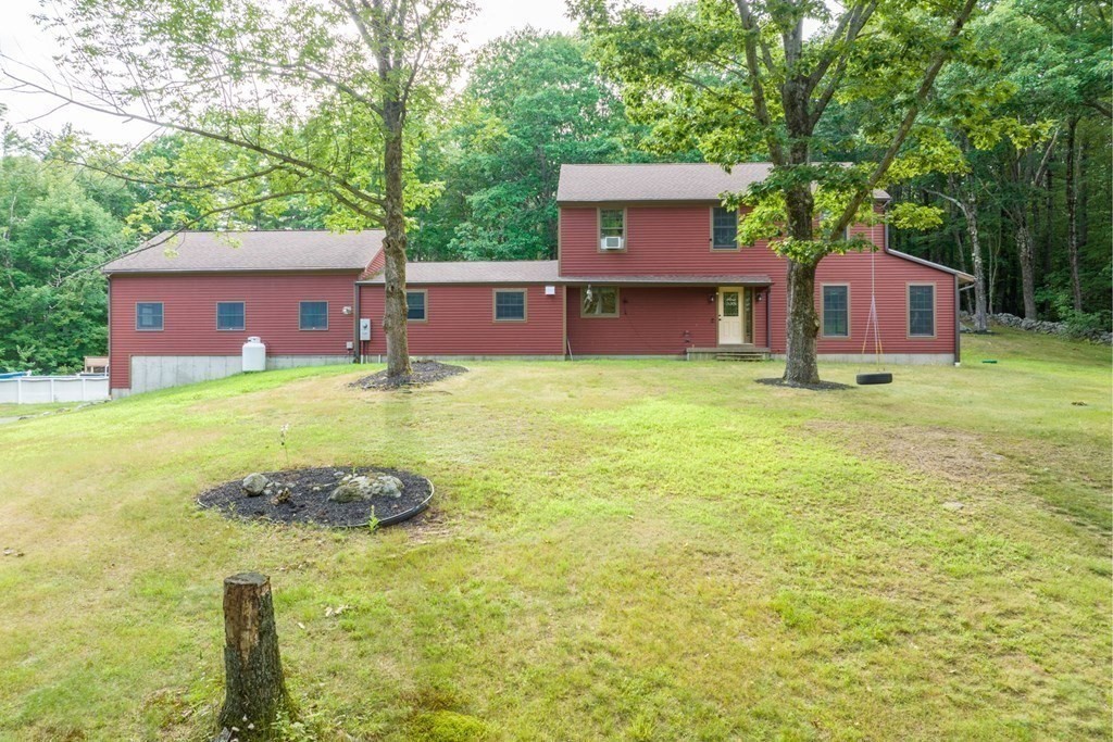 10 Secret Lake Road Phillipston, MA 01331 - Photo 3 of 42