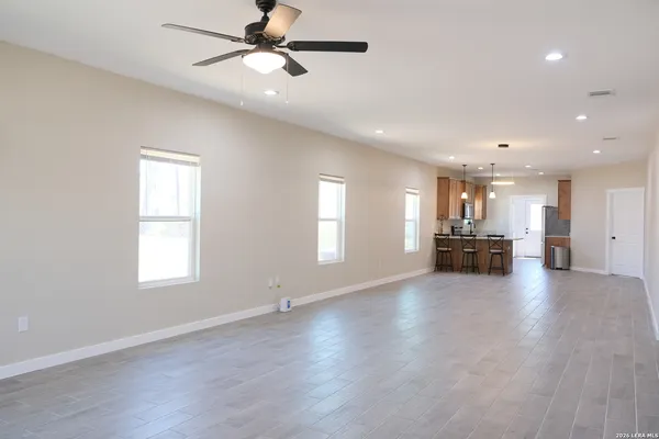 $299,900 | 178 Shadow Valley Drive, San Antonio, TX 78227