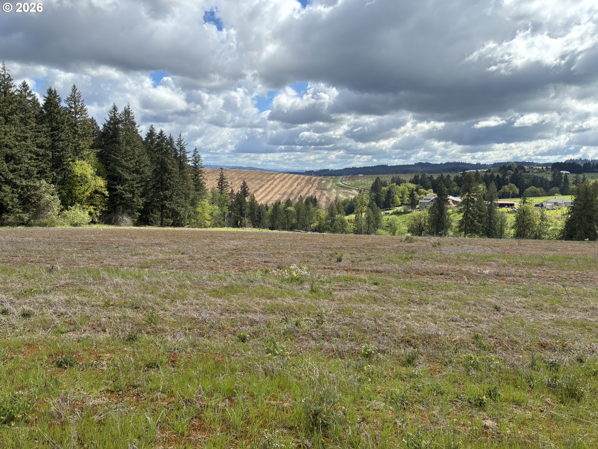 23129 Southwest Jaquith Road Hillsboro, OR 97123 - Photo 14 of 28
