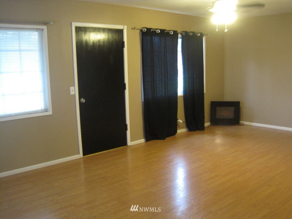 128 Armstrong Road Chehalis, WA 98532 - Photo 3 of 21