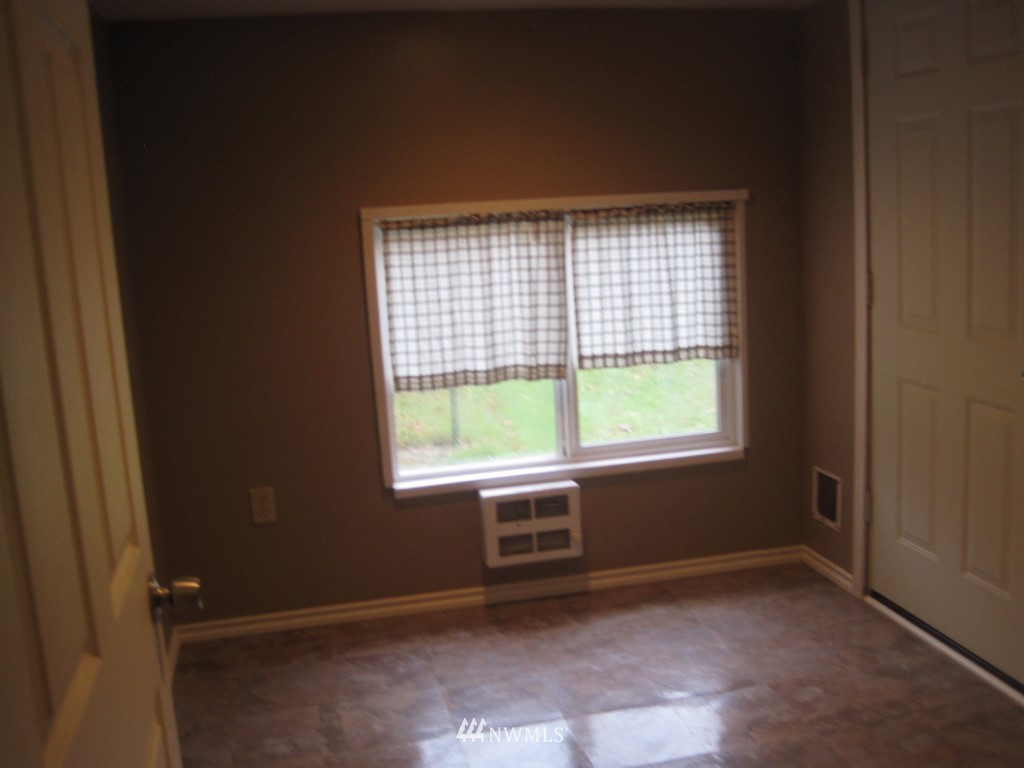128 Armstrong Road Chehalis, WA 98532 - Photo 6 of 21