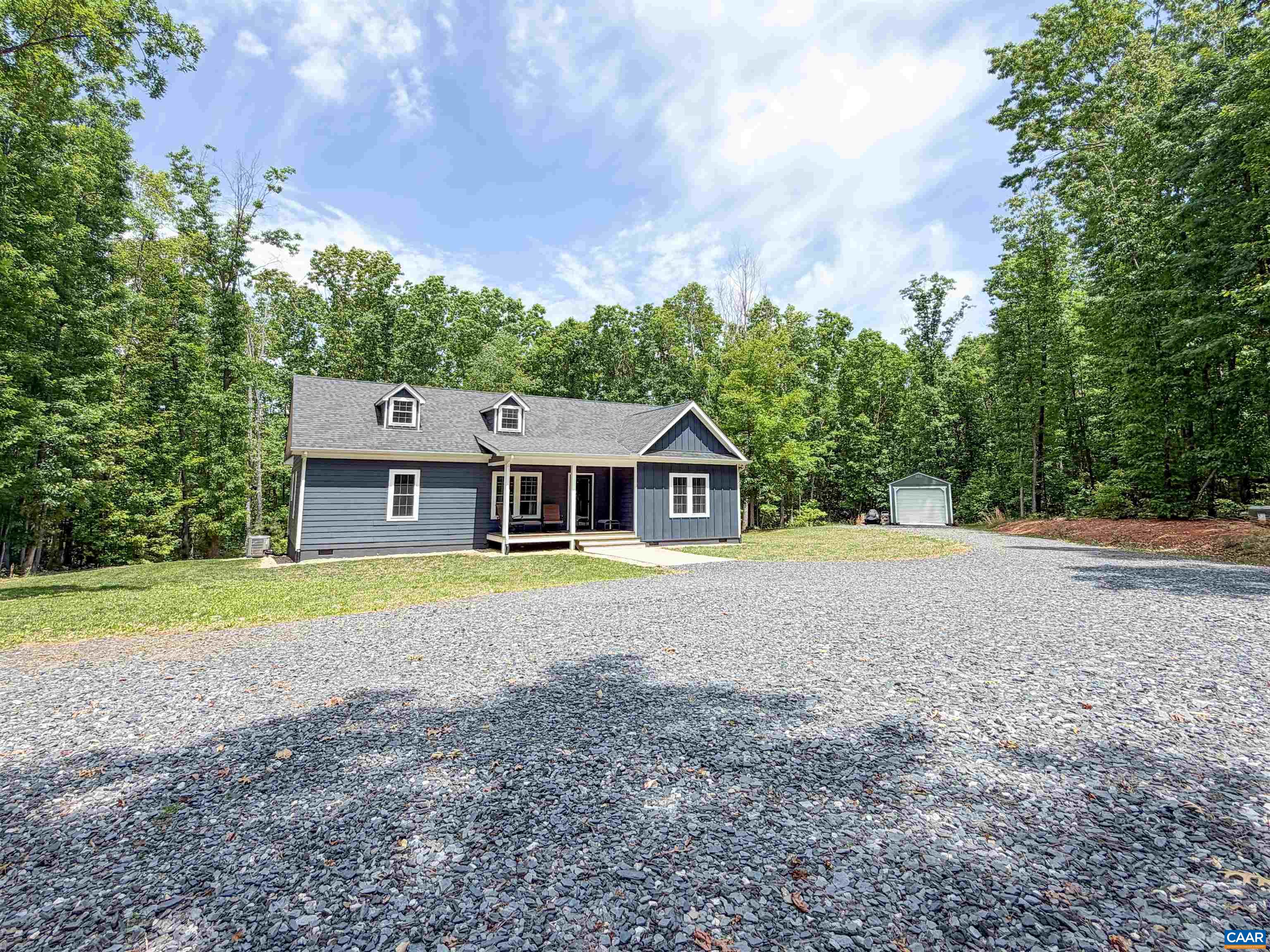 1387 Spreading Oak Road Arvonia, VA 23004 - Photo 2 of 43