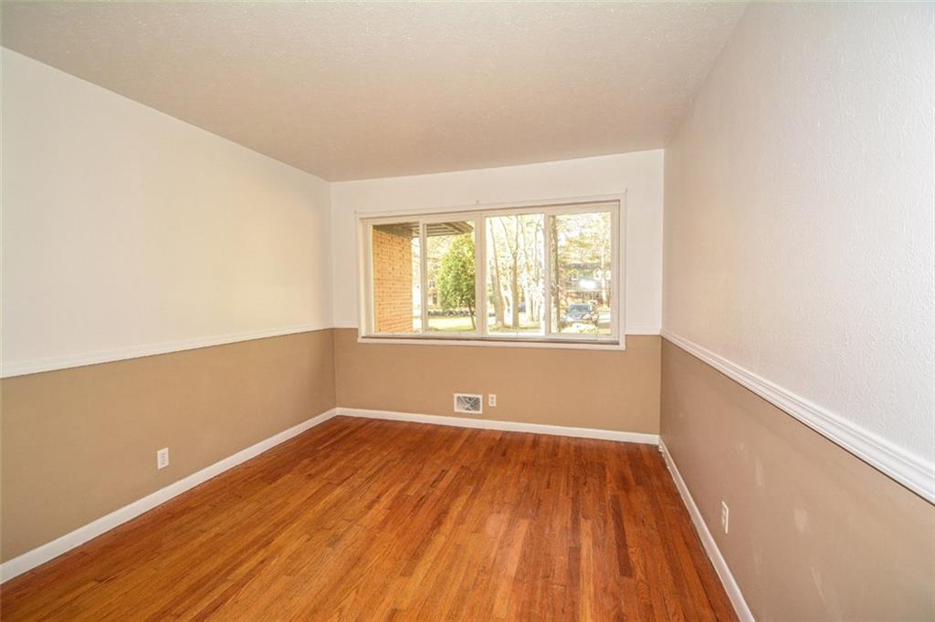 7527 Dean Road Indianapolis, IN 46240 - Photo 11 of 23