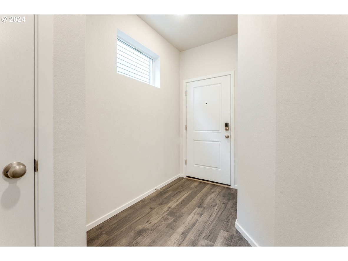 2654 U Street Springfield, OR 97477 - Photo 2 of 27 a view of an empty room
