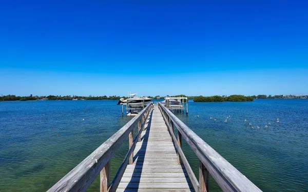 $3,250,000 | 14401 Masthead Drive, Osprey, FL 34229