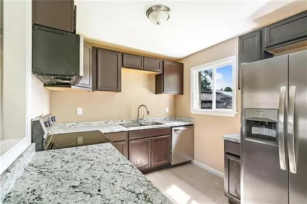 $1,600 | 44 Daffodil Lane, Westwego, LA 70094