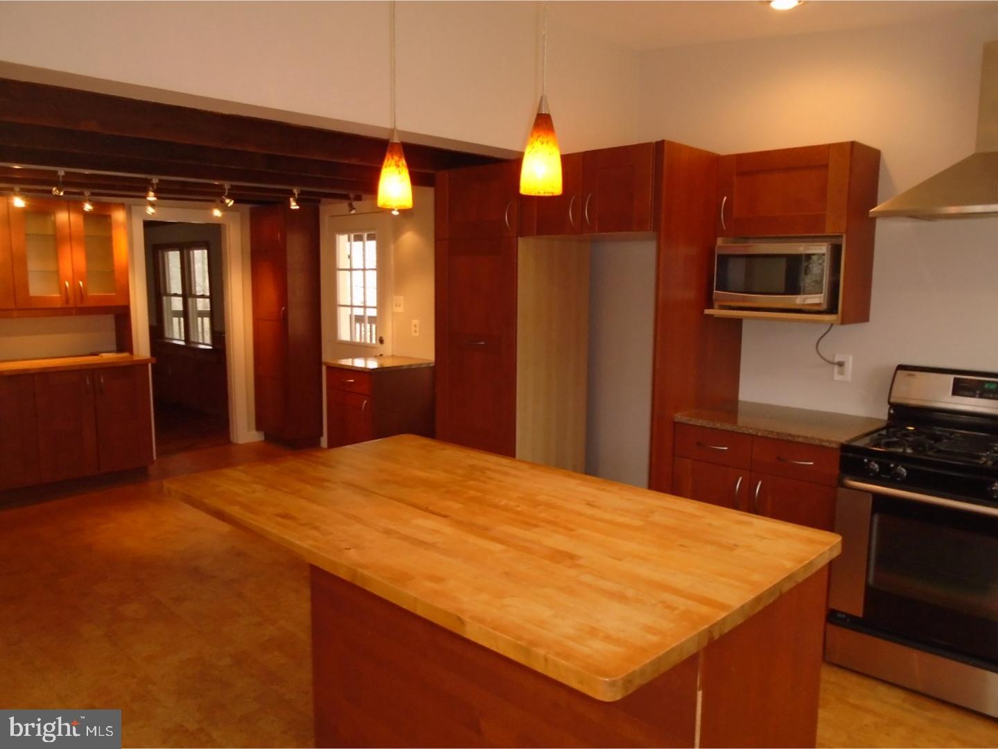 1411 Evans Road Pottstown, PA 19465 - Photo 3 of 15 Kitchen
