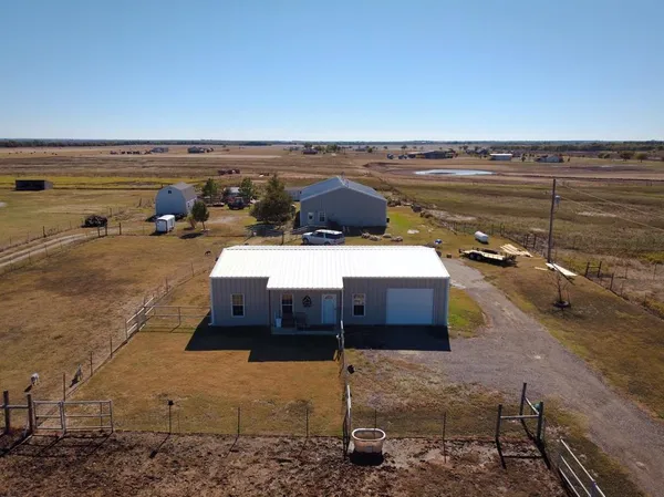 $649,000 | 3300 Airport Road, Tioga, TX 76271